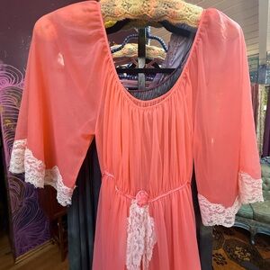 Elegant Pink Lace Trim Nightgown